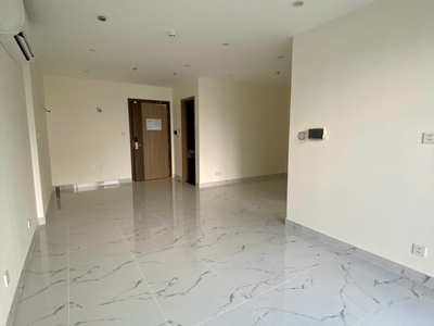 Siêu hot hôm nay  căn 1pn   gh, tầng trung, hướng đn mát, view hồ bơi, giá chỉ 2tỷ77 all in 2