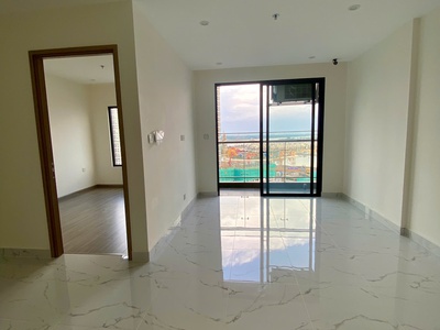 Siêu hot hôm nay  căn 1pn   gh, tầng trung, hướng đn mát, view hồ bơi, giá chỉ 2tỷ77 all in 3