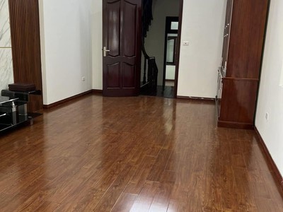 Bán nhà khuất duy tiến thanh xuân, phân lô oto dt52m2 mặt tiền rộng nhỉnh 15 tỷ 4