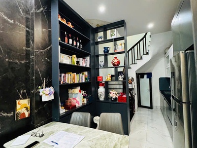 Bán nhà lạc long quân 5 tầng - lô góc   gần hồ tây   full nội thất   vài bước ra ô tô, giá 7.95 tỷ 0