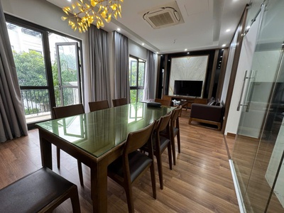 Cho thuê Biệt Thự Song Lâp Vin 1. Nội thất đầy đủ mới, sang xịn. Giá  30tr bao phí DV 1