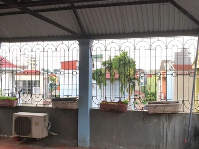 Cho thuê nhà nguyên căn 2,5 tầng ở số nhà 51 ngõ 252 p. ngọc thụy,q. long biên, hn 2