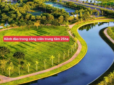 Bán căn biệt thự đảo vip 69 căn, dt 633m2 giá bán 42.7  tỷ view sông, bể bơi riêng water point long 2