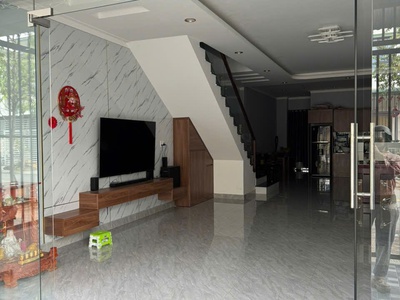 Cần bán căn nhà tại thới hòa- bến cát 0