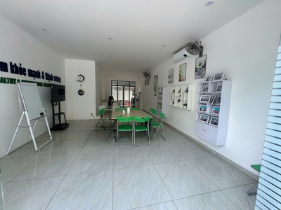 Cho thuê sàn tầng 1 70m2 giá 9.5tr tại Vinhomes Marina 1