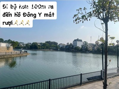 Bán nhà 3 tâng mới đẹp cách bệnh viện đông y 100m 1