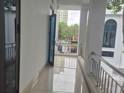 Chính chủ cho thuê căn hộ 2pn   2vs, căn góc thoáng sáng, mát mẻ 2
