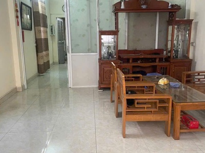 Cho thuê nhà mặt ngõ Trung Lực , Hải An . Ô tô đỗ cửa , có vườn trồng rau 1