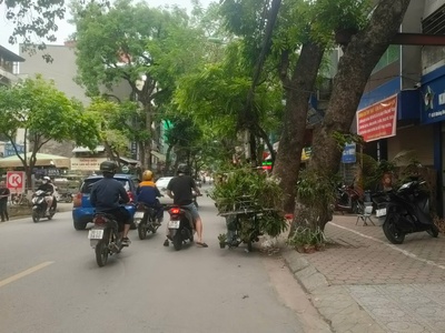 Bán nhà mặt phố hoàng hoa thám, vỉa hè rộng, kinh doanh đỉnh, 85m2 chỉ 26tỷ 0