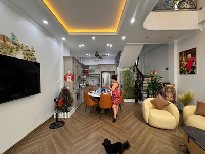 Siêu phẩm nhà Độc Lập Phố Đình Đông - Phong cách Châu Âu - Sổ Riêng 1
