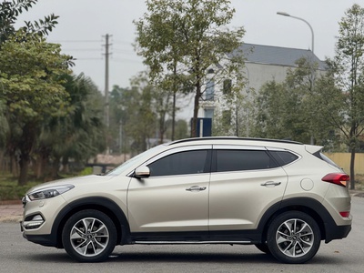 Hyundai Tucson 2.0 Dầu Sản xuất 2019. 2