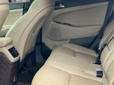 Hyundai Tucson 2.0 Dầu Sản xuất 2019. 4