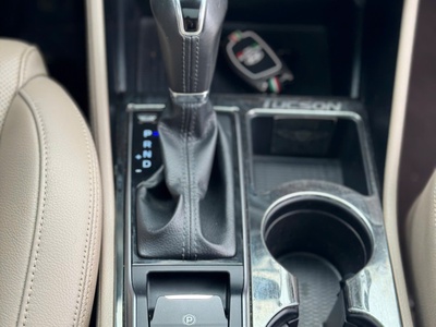Hyundai Tucson 2.0 Dầu Sản xuất 2019. 6