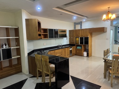 Nhà 3 tầng, 31 Hoàng Thúc Trâm,gần Sân Bay Đà Nẵng. giá 7.9 tỷ. 1