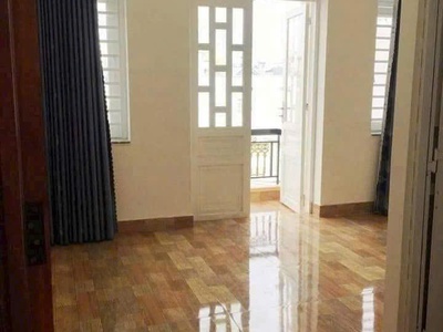Nhà sang trọng 1 trệt 1 lửng 1 lầu ngang 4,5m đường 7m thông TCH10 5