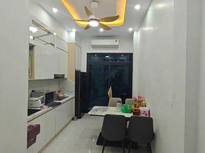 Nguyên Hồng 45m2 x 5 tầng - 2 mặt thoáng - Cách ô tô tránh nhau 20M - Full nội thất. 1