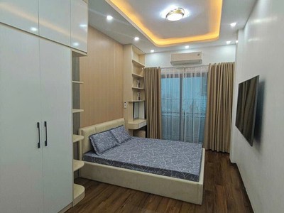 Nguyên Hồng 45m2 x 5 tầng - 2 mặt thoáng - Cách ô tô tránh nhau 20M - Full nội thất. 2