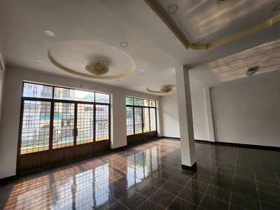 Bán gấp tòa nhà Dương Tử Giang P.4 Quận 11, giá 70ty, đang có sẵn thu nhập 10