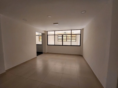 Bán gấp tòa nhà Dương Tử Giang P.4 Quận 11, giá 70ty, đang có sẵn thu nhập 14