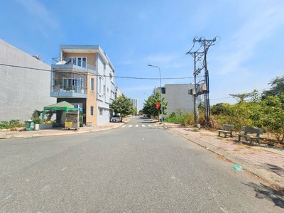 Bán đất dĩ an,kdc phú hồng thịnh,gần đhqg tphcm,giá cực kì rẻ 1