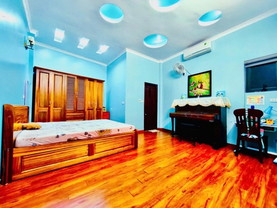 Bán nhà mặt phố bà triệu, 240m2, 4 tầng, mặt tiền 6.5m, 166 tỷ, kinh doanh đỉnh 2