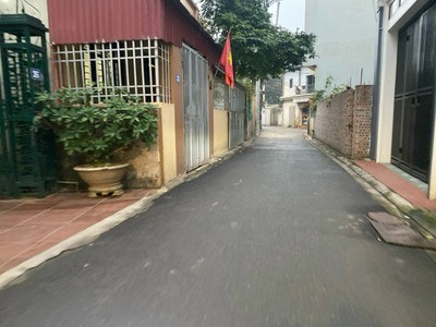 Bán đất đa tốn gia lâm sát ocean park 1 thửa đất vuông vắn ngõ thông ô tô hơn 4 tỷ 0