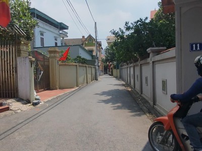 Bán đất đa tốn gia lâm sát ocean park 1 thửa đất vuông vắn ngõ thông ô tô hơn 4 tỷ 1