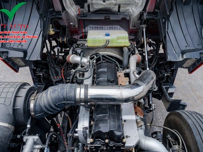 Xe đfâu kéo Dongfeng động cơ 420hp  2024 4