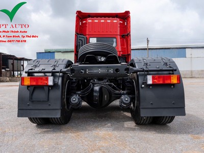 Xe đfâu kéo Dongfeng động cơ 420hp  2024 9