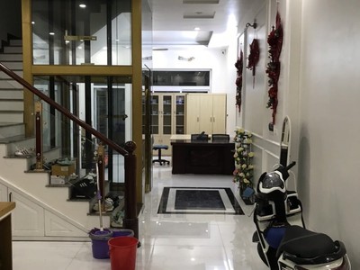 Bán nhà đào tấn bên chẵn, lô góc 52m 3 tầng mặt tiền 3,8m 10 tỷ 0