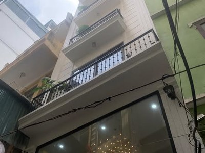Tôi cần bán gấp ccmn phố phú mỹ - lê dức thọ, 51m2 7 tầng, đẹp như khách sạn   vf3 đỗ cửa, nhỉnh 13 0