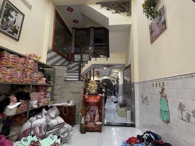 Không tìm được căn  hai - 4 tầng - hẻm 6m - ngay aeon - 92m2 - giá 7.x tỷ 2