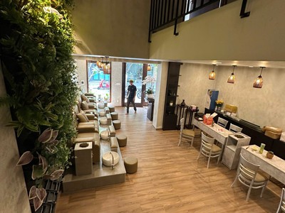 Nhà mặt tiền nguyễn thiện kế    gần biển   dòng tiền ổn định 1