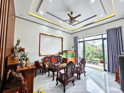Bán biệt thự siêu sang, trung tâm p. trảng dài, đường nhựa 8m chỉ 5tỷ490 3