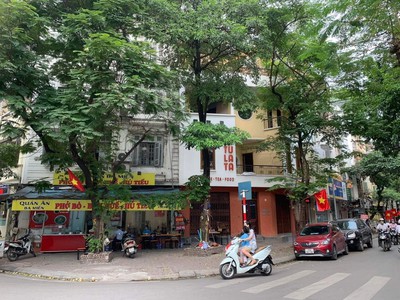 Bán nhanh mảnh đất mặt phố ba đình mặt tiền khủng 7m, vỉa hè rộng, tiềm năng 140m giá 38.6 tỷ 1