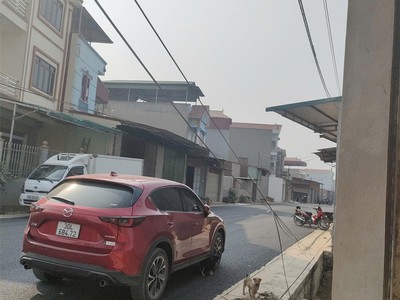 Mặt đường tl lộ 288 ô tô, kinh doanh thái sơn 90m, đất, mặt tiền 15m, 1 tỷ bắc giang. 0