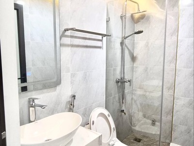 Mặt phố hoàng mai 7 tầng thang máy kinh doanh siêu đỉnh giá 19 tỷ mặt tiền 4m 4