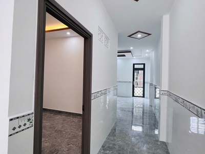 Bán nhà 1 trệt 1 lầu sổ hoàn công nhà vừa mới hoàn thiện giá 950 triệu 7
