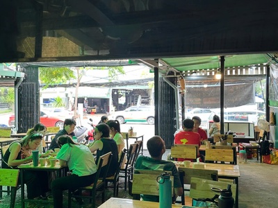 Sang nhượng mặt bằng kinh doanh quán ăn   đường nguyễn văn hưởng, p. thảo điền, tp. thủ đức  q2 cũ 3