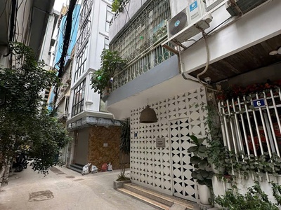 Chùa bộc,thái hà,đống đa,1 nhà ra phô,mặt tiền bề thế,ô tô tránh dừng đỗ,kinh doanh đỉnh 47 mét sổ 1
