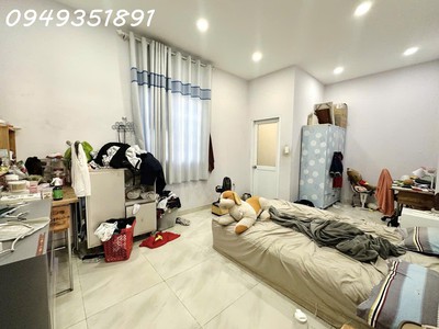 nhà hxh 3tầng ngang 5m 5pn 95m2 shr hoàn công đủ giá 8,5tỷ 1