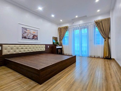 Bán nhà 4 tầng ngõ 2 oto tránh nhau đường Ngô Quyền, TP HD, 58.9m2, mt 4.15m, 4 ngủ 8