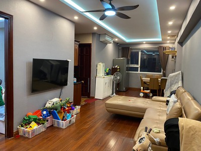 Cho thuê chung cư 283 Khương Trung, 90m, 3 phòng ngủ, đủ đồ 14 triệu 0
