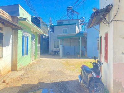 Bán đất kèm 7 phòng trọ thuộc hẻm tô vĩnh diện liên nghĩa Đức trọng 2,5 tỷ 2