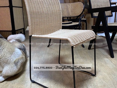 Các mẫu bàn ăn, ghế ăn chất liêu mây nhựa để sân vườn, ban công đẹp 0