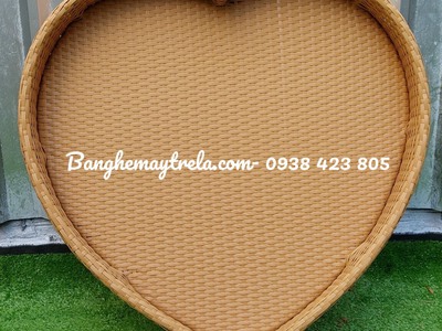 Khay đồ ăn nổi hồ bơi cho khách sạn 7