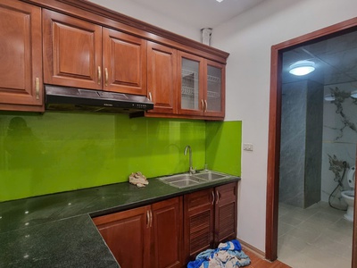 Cần bán gấp - Nội thất cao cấp. Căn 59m sổ đỏ. 2 ngủ tầng trung toà CT8 Đại Thanh 2