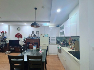 Cần bán gấp CH 74M Tòa A AnLand 1 Complex, Hà Đông. Full nội thất. Có slot ô tô 0