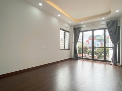Bán Gấp Nhà Tựu Liệt , HM, DT: 30m2, Giá nhỉnh 4 tỷ , Oto gần , Nhà thoáng sáng 2