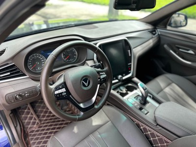 Bán xe Vinfast Lux A2.0 Turbo 2022, màu xanh. 10
